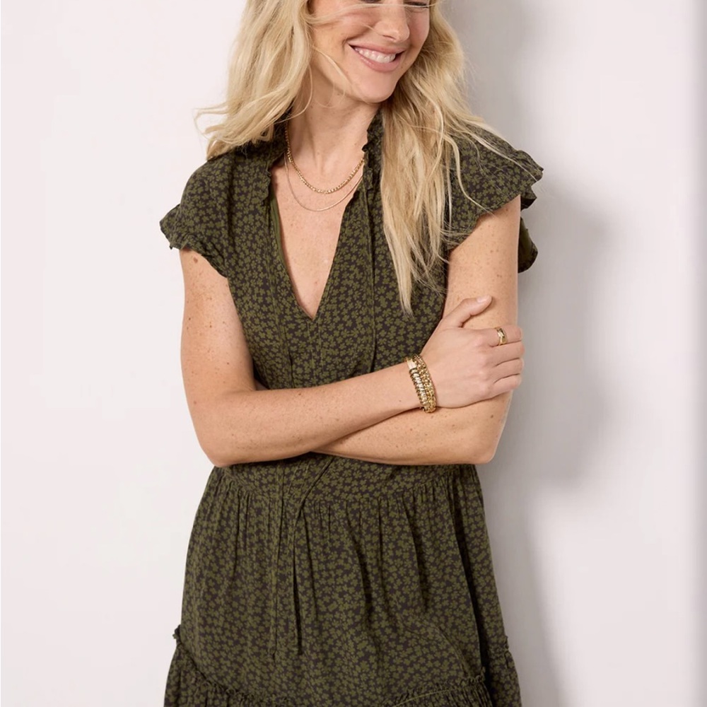XS Sundry Olive Green Short Patterned Femme Dress